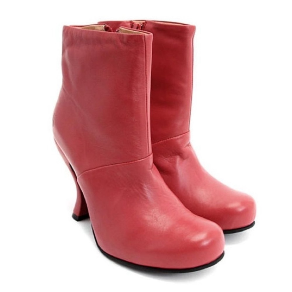 John Fluevog Attentions - Jolie Red Hot!